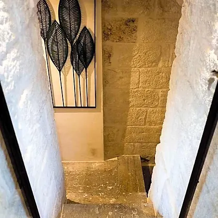 Dimora Pirrelli - & 3*